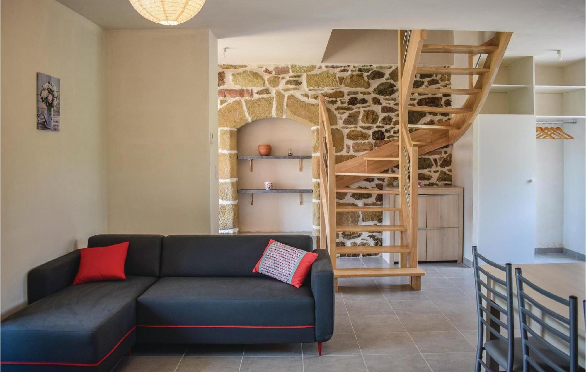 Gorgeous Home In Saint Alban With Kitchen Eksteriør bilde