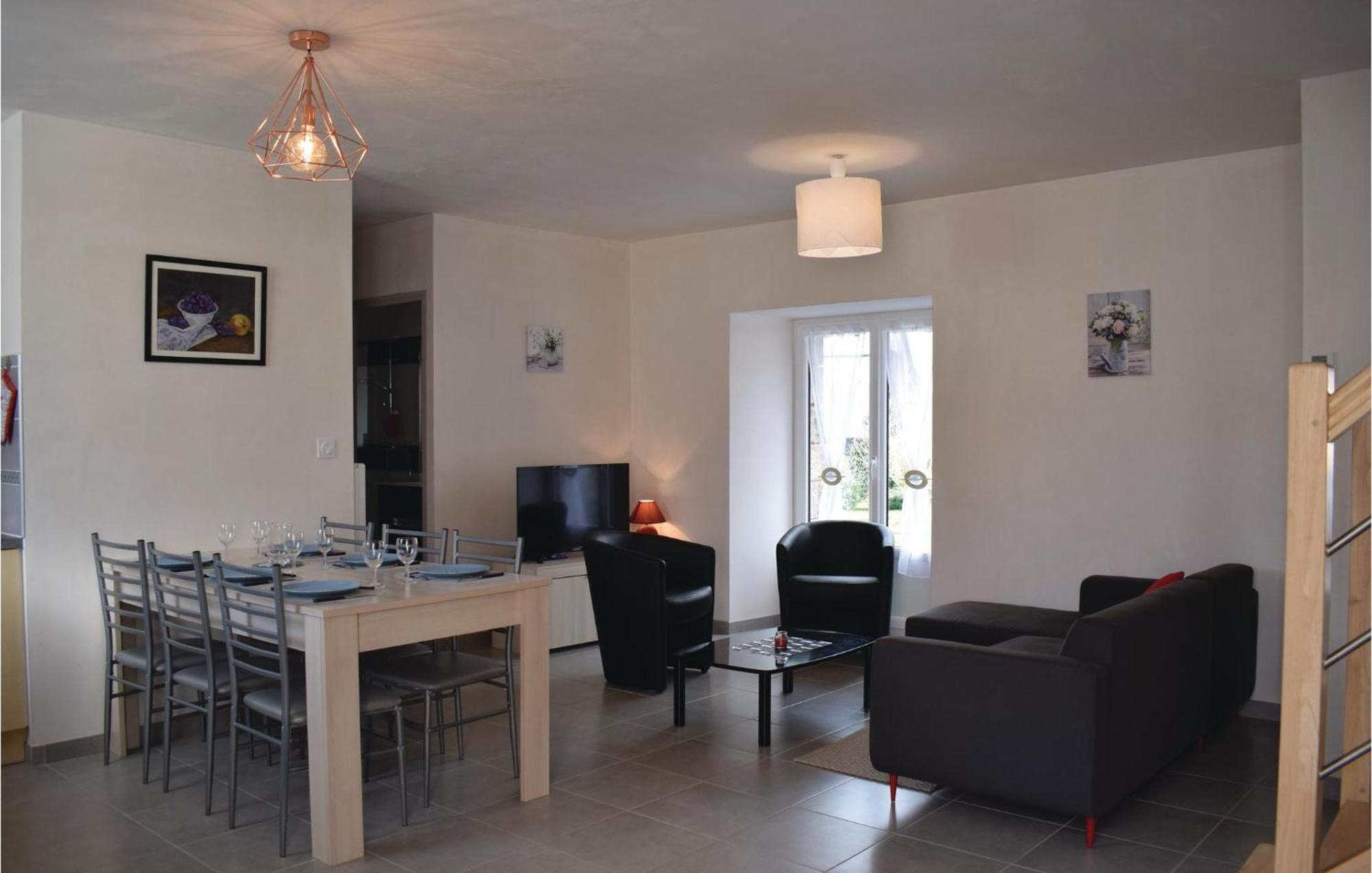 Gorgeous Home In Saint Alban With Kitchen Eksteriør bilde